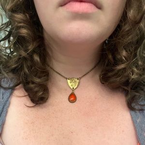 Vintage Hyacinth Cabochon & Lion Shield 13-15” adjustable choker necklace